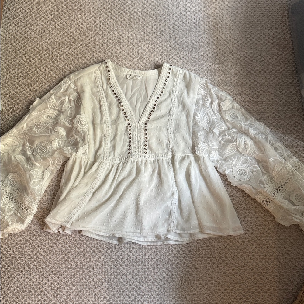 Elegant White Lace Blouse